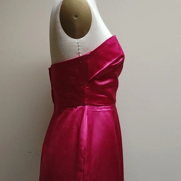 Marilyn Monroe Look Fuschia Satin Strapless Dress XS-S - Picture 4 of 11